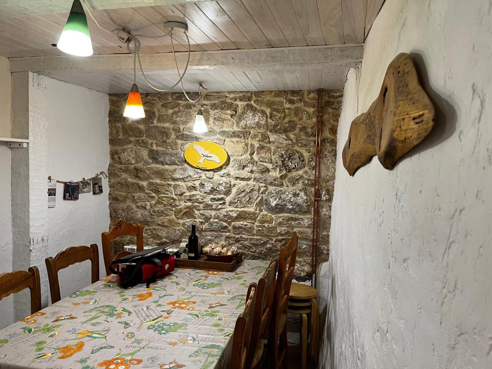 La Milana, Orbaneja Del Castillo Εξωτερικό φωτογραφία